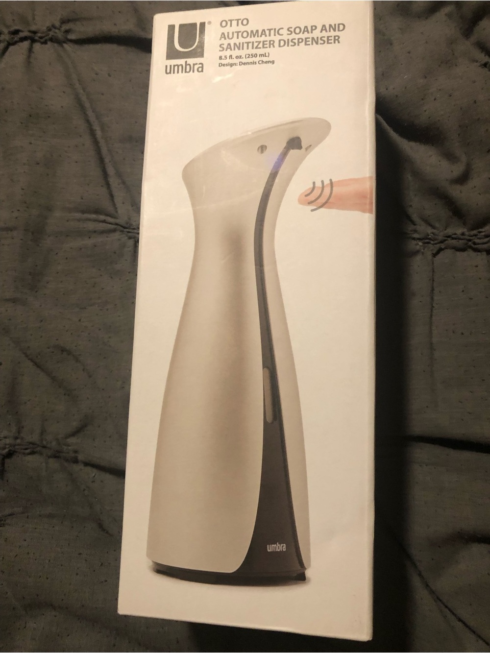 Umbra Automatic Touchless Soap Dispenser in White and Black